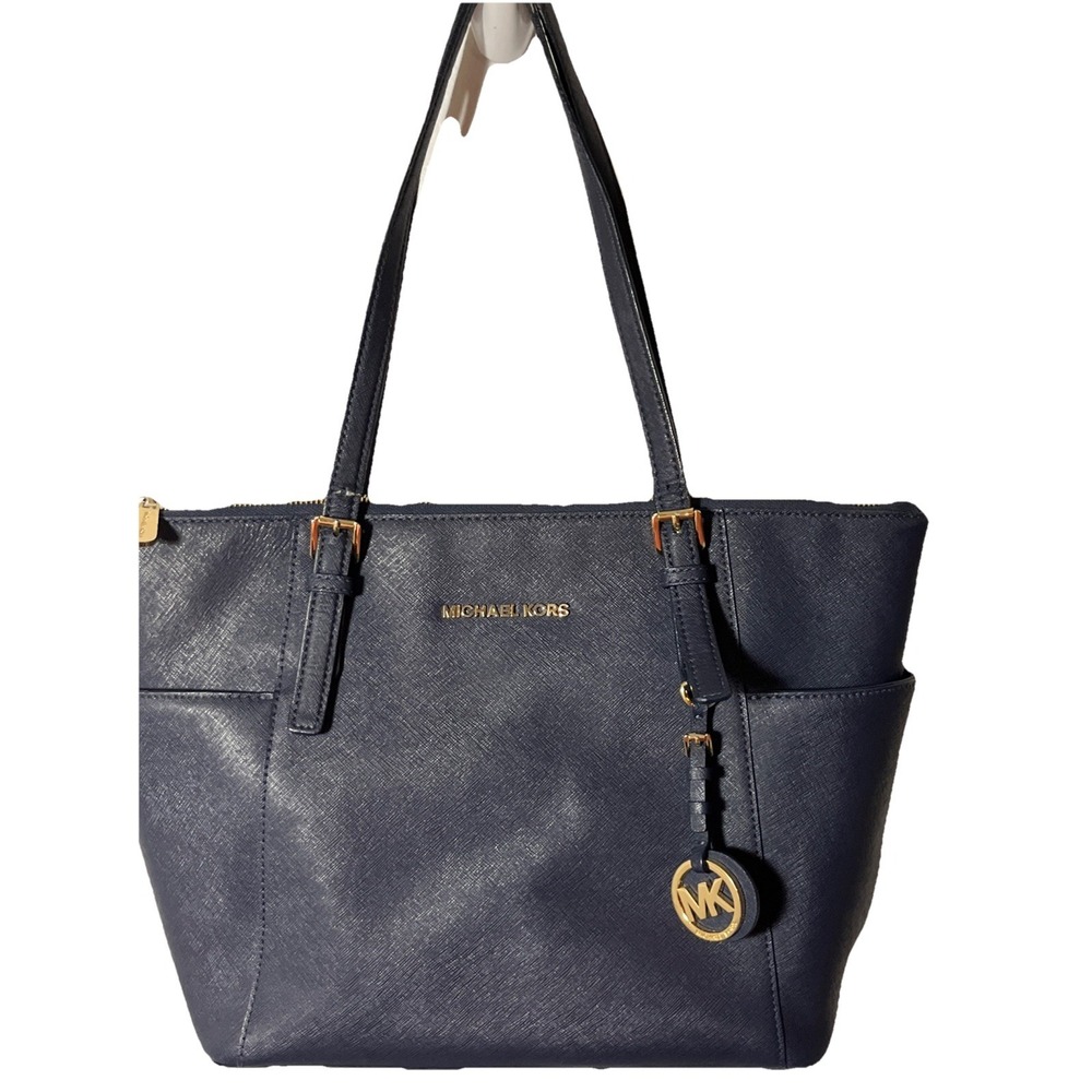 Michael Kors Jet Set Medium Navy Leather Purse